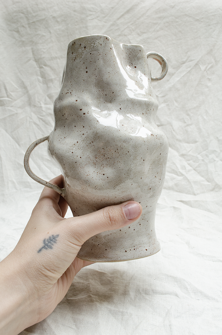 Wazon z uszami Kreda